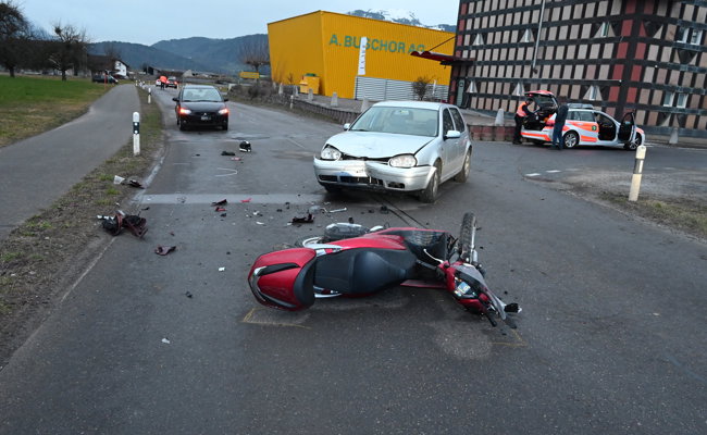 Unbestimmt verletzt: Autofahrer übersah einen Motorradfahrer