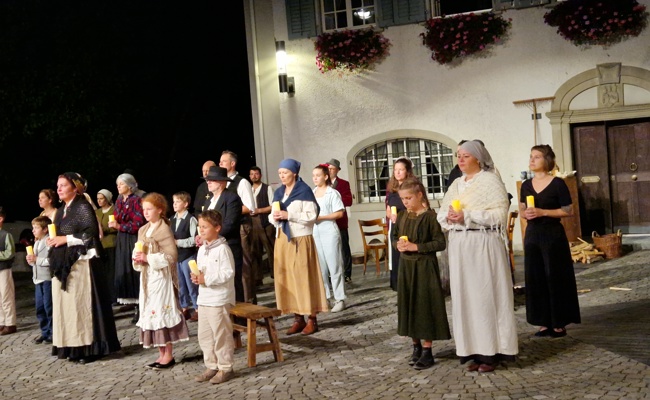 Geglückte Premiere des Freilichttheaters «Lueged vo Berg und Tal»