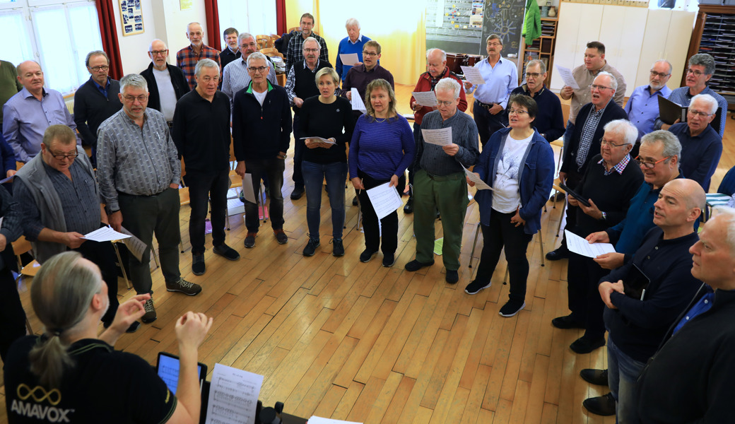 Sängerbund Buchs und Stadtjodler Gossau bei der gemeinsamen Probe im Musikheim Buchs.