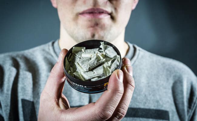 Ausländer decken sich hier mit Snus ein – in der EU ist der Verkauf illegal