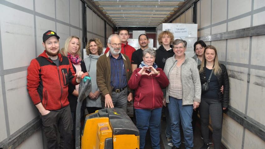 26. März: Der nach Ausbruch des Ukraine-Kriegs gegründete Verein Humanitäre Nothilfe Ukraine bezieht sein neues Domizil am Bahnweg Nord in Sevelen. 26. März: Der nach Ausbruch des Ukraine-Kriegs gegründete Verein Humanitäre Nothilfe Ukraine bezieht sein neues Domizil am Bahnweg Nord in Sevelen.