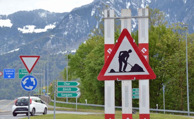 Sommerbaustellen im Werdenberg: Hier wird während den Ferien gebaut
