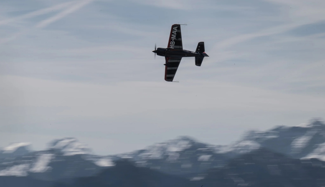 Des einen Freud', des anderen Leid: Eine Maschine an der Airshow Hoher Kasten im vergangenen Mai. 