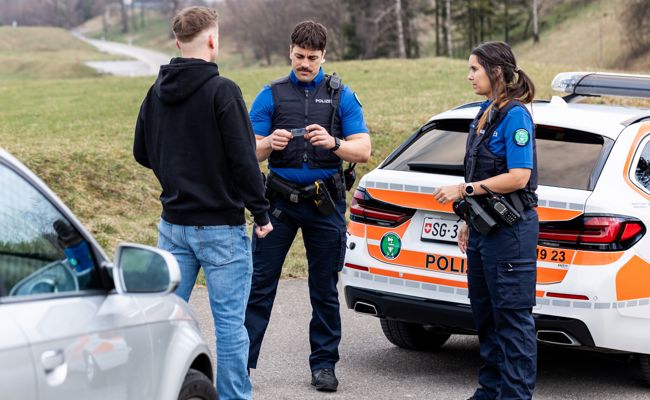 Alkoholisiert und gefährlich: Fünf Führerausweise abgenommen