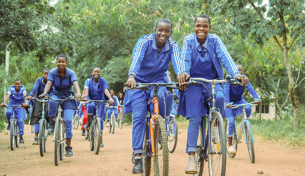 Velafrica sammelt ausgediente Velos für Mobilität in Afrika