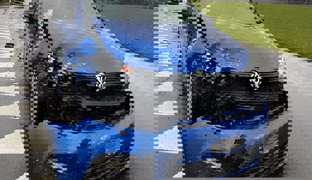  Beim Unfall entstand ein Sachschaden von rund 25'000 Franken. Bilder Kapo SG