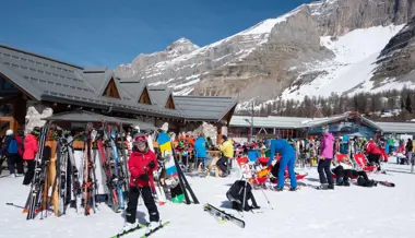 Dichtestress auf der Skipiste: Warum jetzt über Zutrittsbeschränkungen gestritten wird