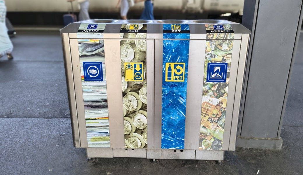 An grösseren Bahnhöfen setzen die SBB auf Abfalltrennung.