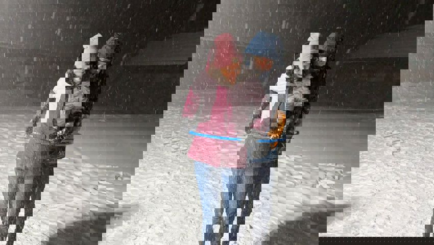 Dem Schneefall erfolgreich getrotzt: Sieger-Duo Helen &amp; Robert.