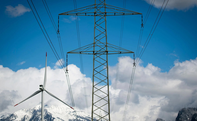 Windpark in St.Margrethenberg: Windkraftgegner mobilisieren bis Montenegro – HSG-Professor zweifelt an Aussagekraft