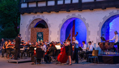 Von Vollmondnacht inspiriert: Feiner Musikgenuss in romantischer Atmosphäre