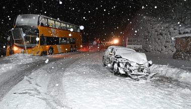 80 000 Franken Sachschaden nach Kollision zwischen Postauto und Auto