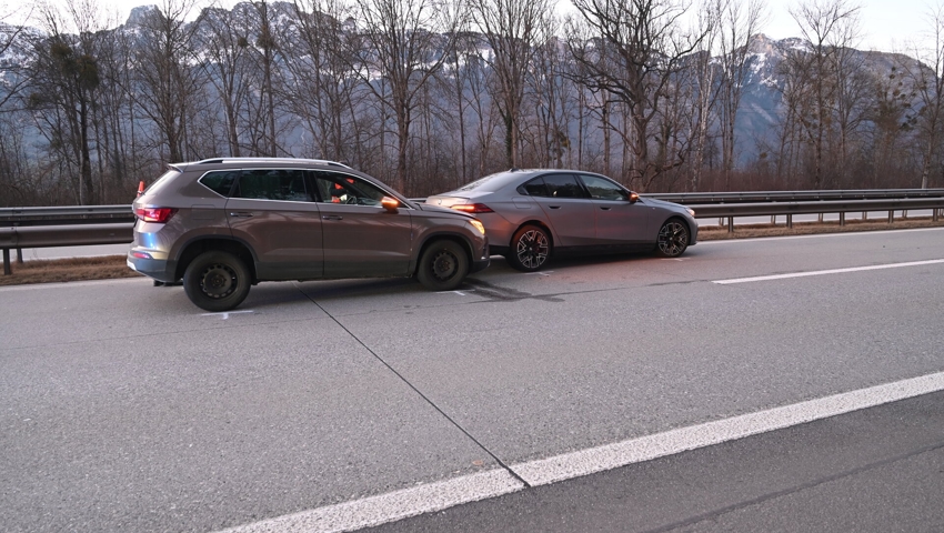 Aufahrkollision in Salez