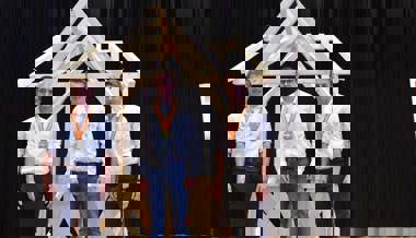 «Von Ihnen ist sicher niemand auf dem Holzweg»: Wie Regierungsrat Beat Tinner die WorldSkills-Teilnehmer beehrte