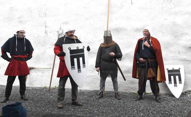 Kämpfe, Hofkonzerte und historisches Handwerk: Zeitreise ins Mittelalter auf Schloss Werdenberg