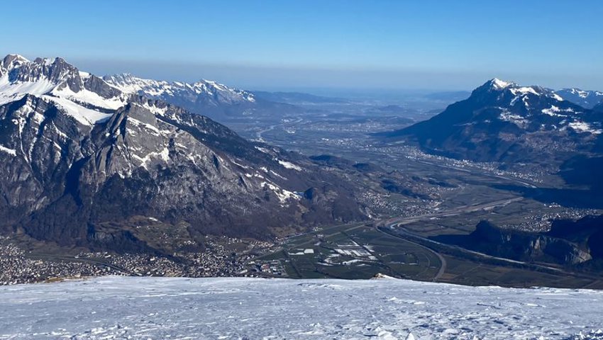  Prächtig war die Aussicht ins Rheintal.