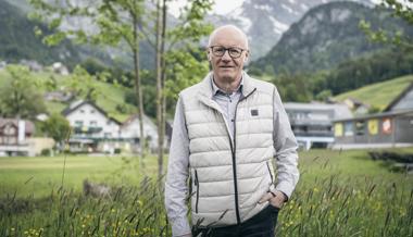 Er geht mit mit einer Idee im Ärmel - und wünscht sich eine Zusammenarbeit der Bergbahnen