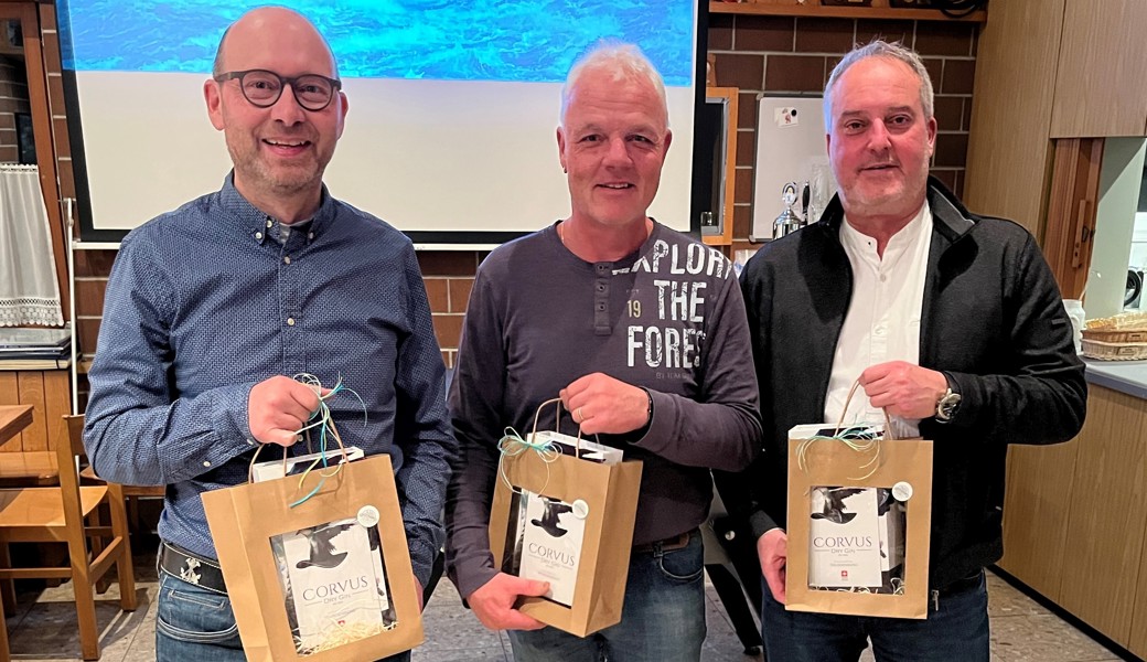 Die geehrten Buchser Pontoniere (von links): Matthias Vetsch, René Frei und Rolf Pfeiffer. 