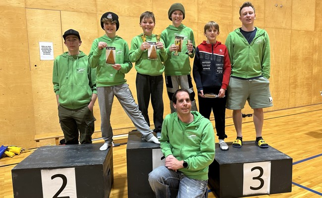 Nils Lemmenmeier zweimal zuoberst auf dem Podest