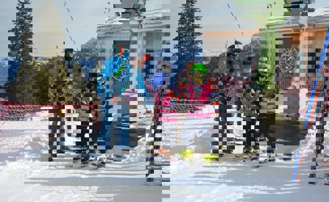 Ortsgemeinde offeriert der Buchser Schule einen Gratis-Skitag für alle Kinder