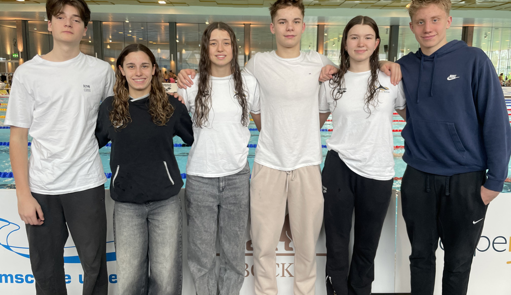 Sechs der sieben Teilnehmenden an den Schweizer Meisterschaften für den SC Flös (von links): Matisse Mamin, Giovanna Bevivino, Nola Menzi, Lukas Strojny, Leonie Menzi Levente Nagypál.
