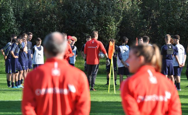 Die U16-Nati ist da: Auf der Rheinau trainieren heute die Fussballstars von morgen