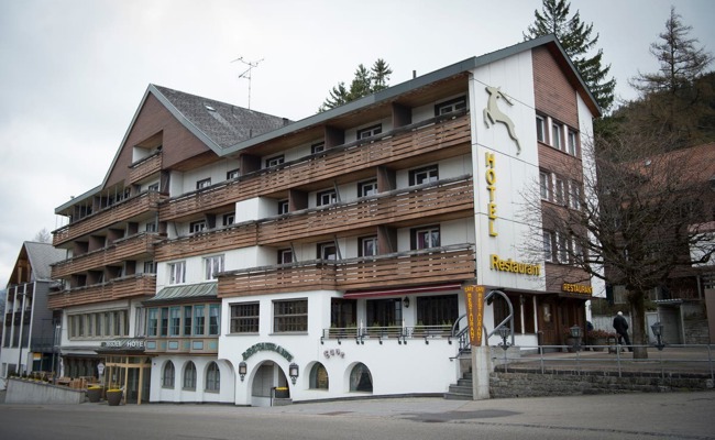 Lesen in der Glaskugel: Mögliche Investoren und unklare Zukunft für zwei Hotels