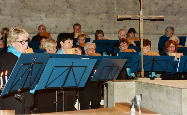 Panflötenchor überzeugte am Sonntag in der Kirche