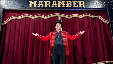 Jan Fitzes Besuch im Zirkus Maramber kommt demnächst im Fernsehen