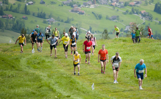 1000 Höhenmeter auf 8,8 Kilometer: Der Gamperney-Berglauf bleibt steil