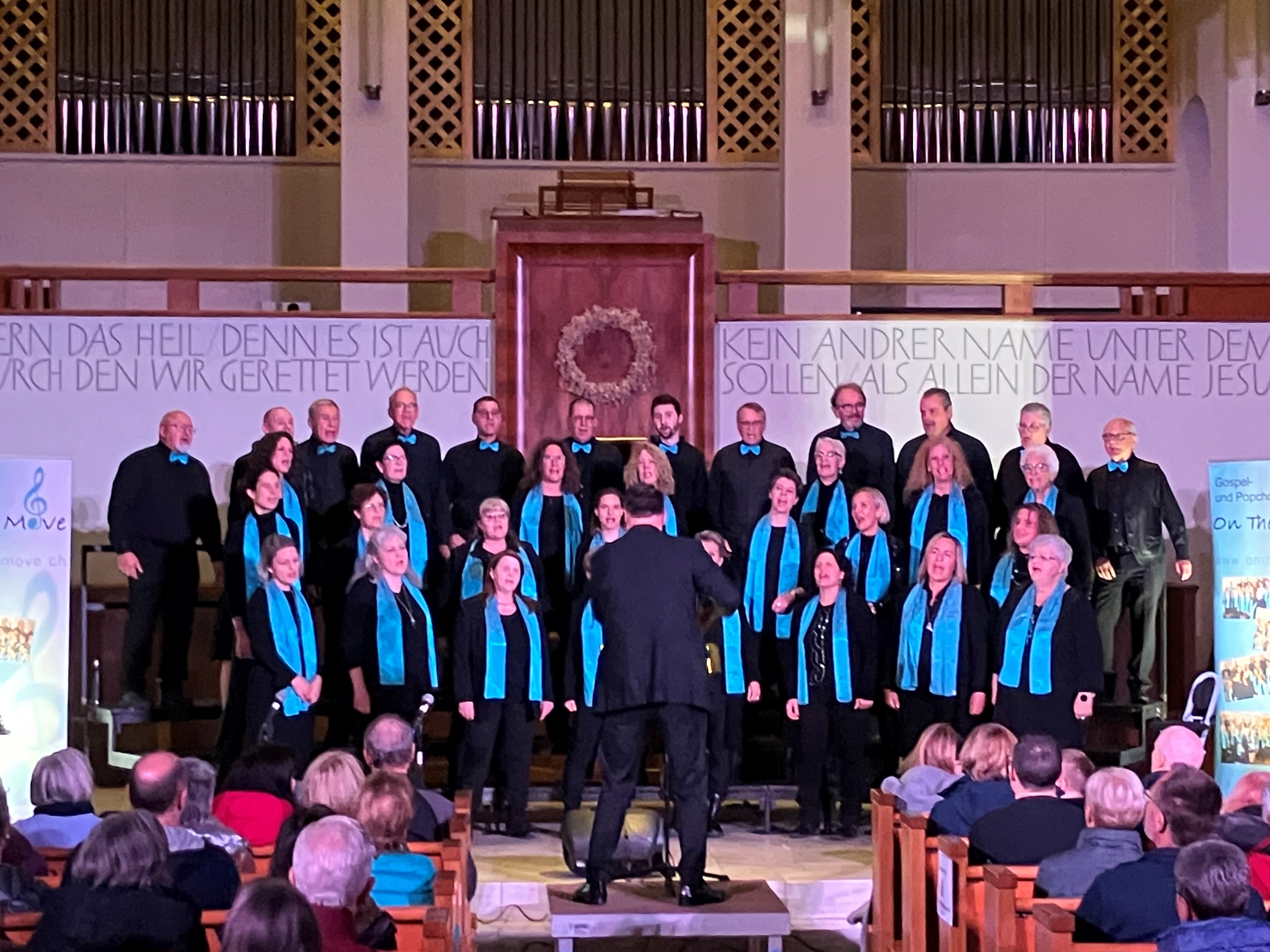 Stimmungsvolles Adventskonzert des Gospel- und Popchors On The Move.