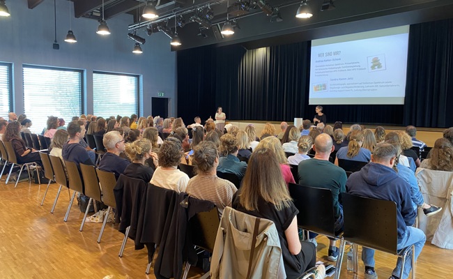 Neurodivergenz im Fokus: Schulsozialarbeitende trafen sich