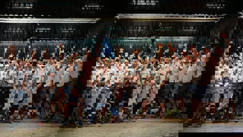  26. Juni: Die Buchser Pontoniere im Hoch am 41. Eidgenössischen Pontonierwettfahren in Aarburg: Im Einzelschnüren holten Thomas Müntener (Aktive) und die Jungpontoniere Cédric Kaiser und Nathan Vetsch Gold, im Gruppenschnüren gewannen die Aktiv-Mannschaft Buchs I und die Jungpontoniere. 