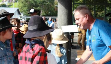 Eine Ära endet: Schulhausabwart Peter Eggenberger geht in den wohlverdienten Ruhestand