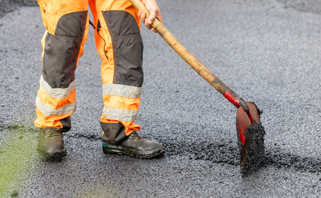 Neuer Deckbelag sorgt für weniger Lärm auf der Hauptstrasse