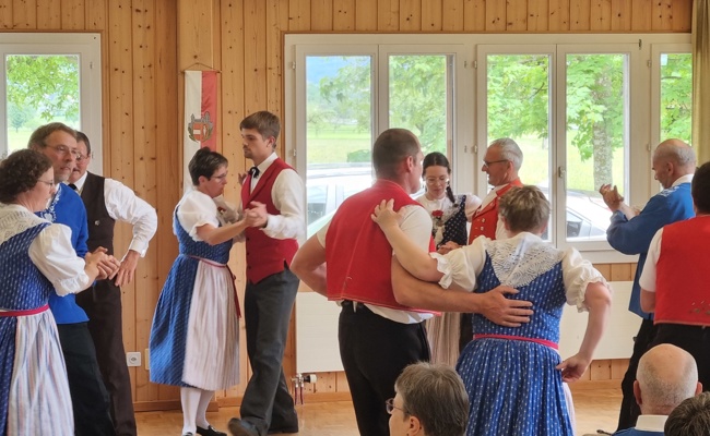 Tanz, Tracht und Tradition: Trachtenvereinigung blickt auf einen Höhepunkt