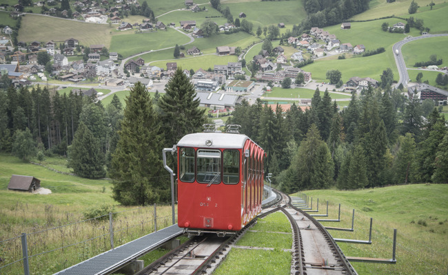 «Neugier wecken»: So wird die neue Talstation der Iltiosbahn aussehen