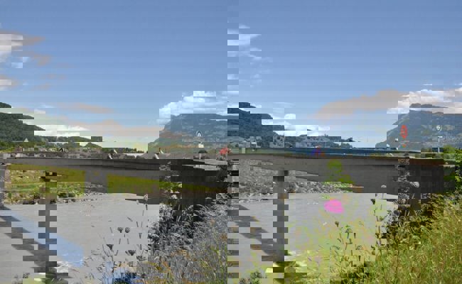 100 Jahre Zollvertrag Liechtenstein-Schweiz: Zehn Rheinbrücken der Freundschaft