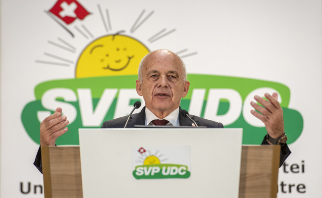 SVP holt Alt-Bundesrat Ueli Maurer an die OST