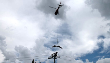 Wenn tonnenschwere Rollen fliegen: So laufen die Revisionsarbeiten an der Gamsalpbahn