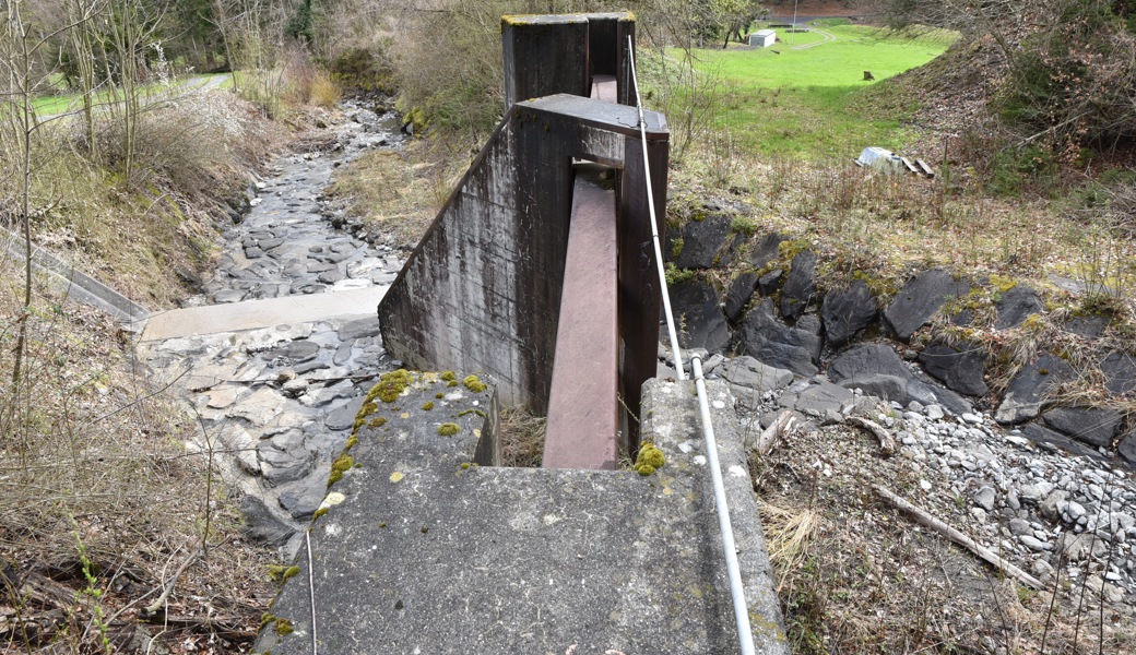 Der Murgangabweiser Matinis ist eines der Hochwasserschutzwerke am Sevelerbach.