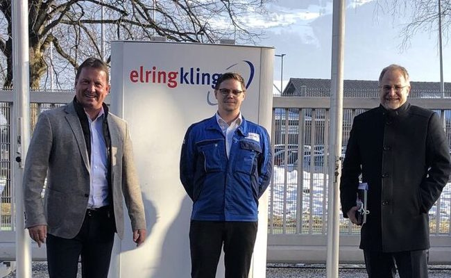 Firma Elring Klinger unterstützt lokales Gewerbe und die Primarschule
