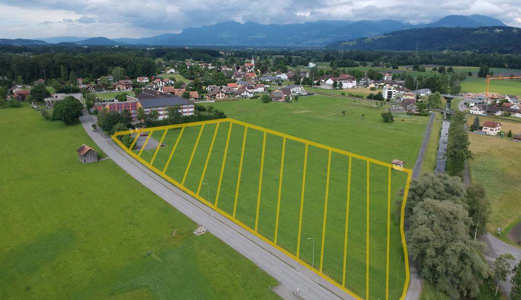 Noch ist unklar, ob und was auf diesem Areal südlich des Schulzentrums Türggenau in Salez gebaut werden soll. 