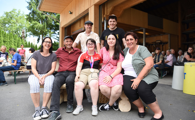 Sennwald feiert ihre Olympiasiegerin Laura Signer