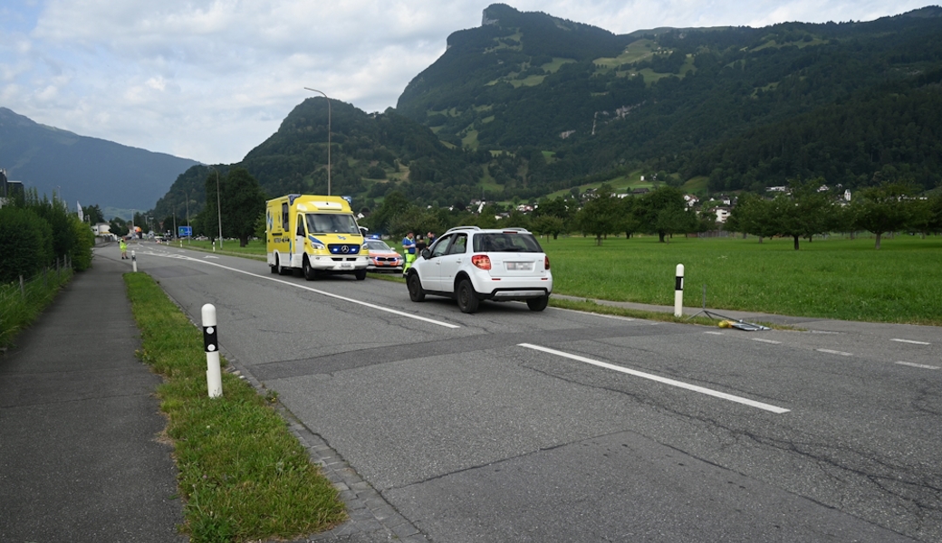 Die Jugendliche wurde beim Unfall verletzt. 