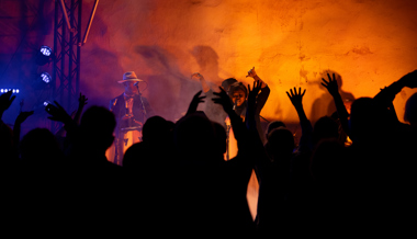 Salsa im Schlosshof: Zum Grande Finale der Mediale wurde getanzt