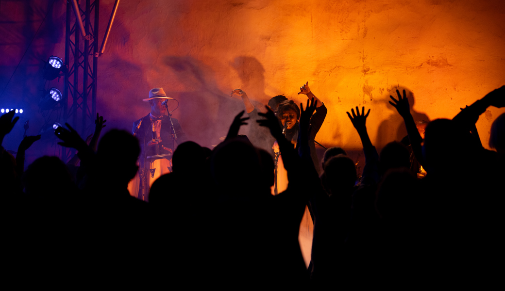 Mitreissend: Kubanische Rhythmen zum Abschluss der 12. Schlossmediale Werdenberg.