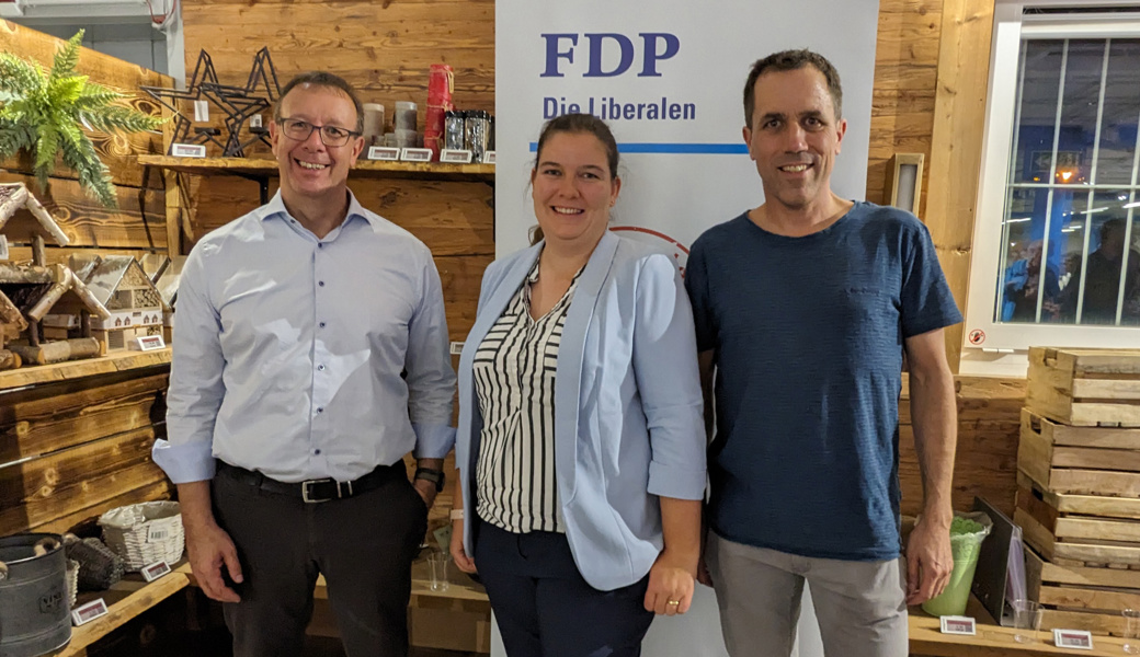 Die Kandidierenden für die Nationalratswahlen der FDP aus dem Werdenberg (von links): Thomas Toldo, Stephanie Fassbind-Lippuner und Michael Eberli.