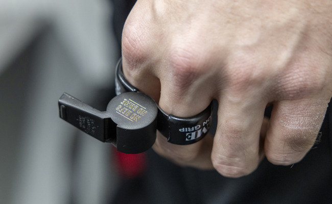 So gefährlich leben Schiedsrichter im Regionalfussball