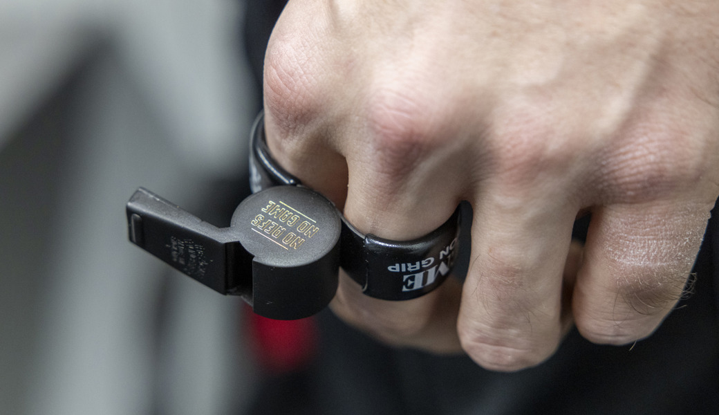 So gefährlich leben Schiedsrichter im Regionalfussball